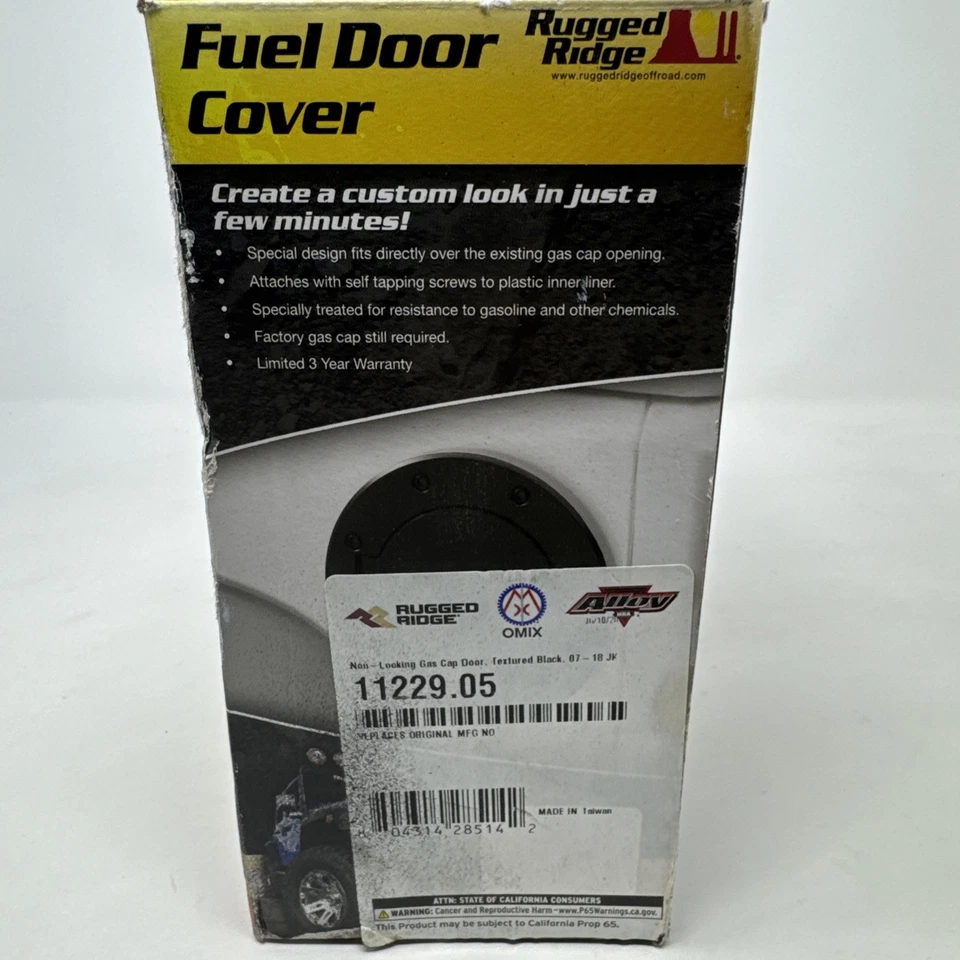 Черная незаблокированная крышка газовой двери Rugged Ridge 11229.05 для Jeep Wrangler JK - Изображение 2 из 4