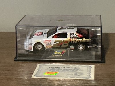 REVELL ERNIE IRVAN #28 TEXACO/HAVOLINE 10th ANNIVERSARY 1997 FORD THUNDERBIRD