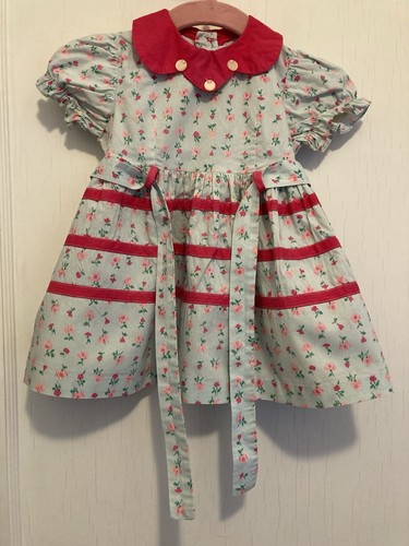 1960s Girls Flowery Printed Dress Short-sleeves In Light Blue & Pinks W Tie