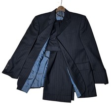 Oscar De La Renta Profile 2pc Wool Suit Size 42S Navy Blue 34  Waist Pinstriped