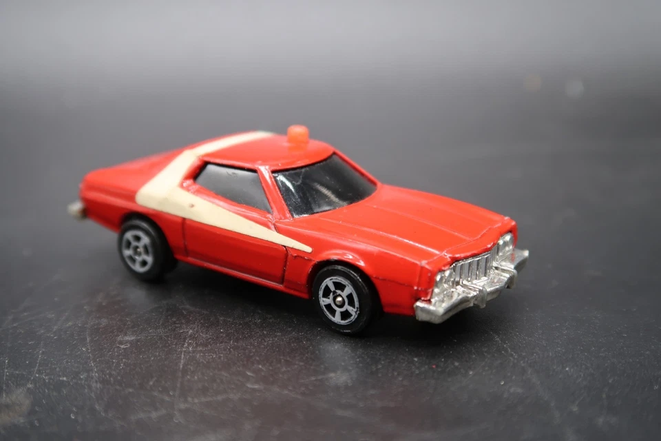 Vintage 1976 Corgi Juniors Diecast 1/64 Red Ford Gran Torino Starsky & Hutch VGC - Image 3 of 4