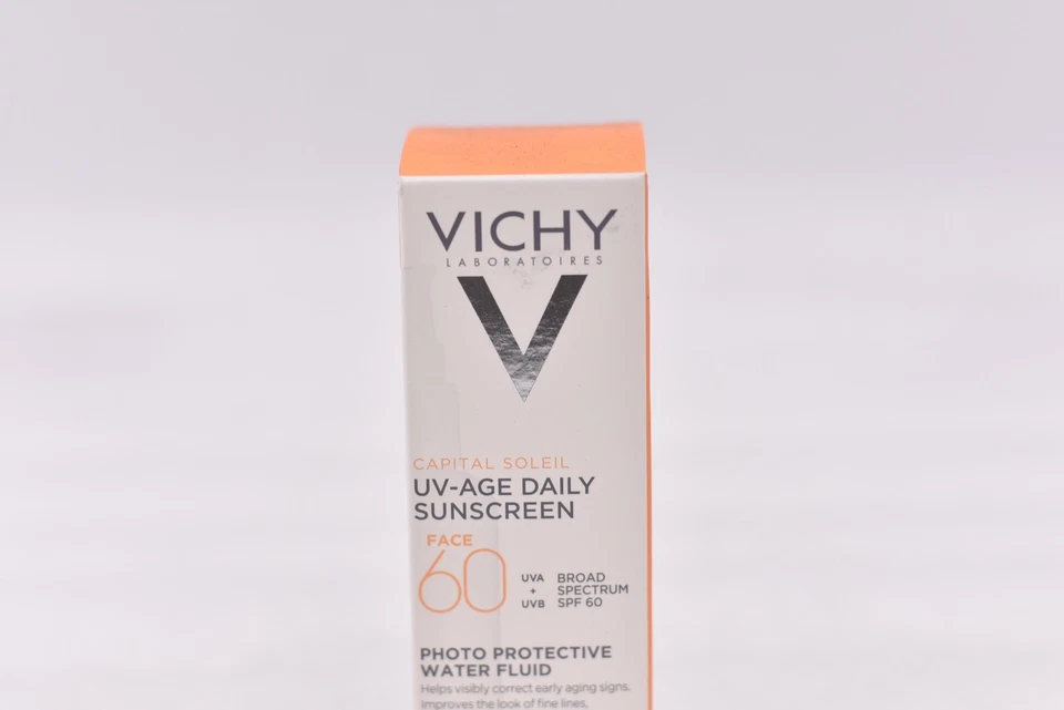 Protector solar diario Vichy Capital Soleil UV Age FPS 60 CADUCIDAD: 08/2026 Foto 2 de 4