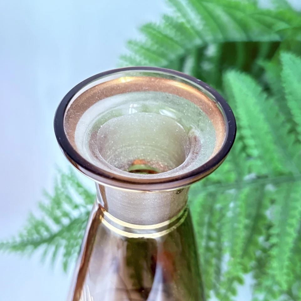 Vintage 1950’s Czech Bohemia Amber glass decanter with gold leaf pattern - Image 4 of 4