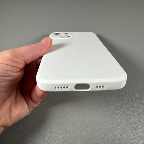 Funda para iPhone 13 - Blanco Nieve | Silicona Suave al Tacto | Ajuste Ajustado - Imagen 7 de 13