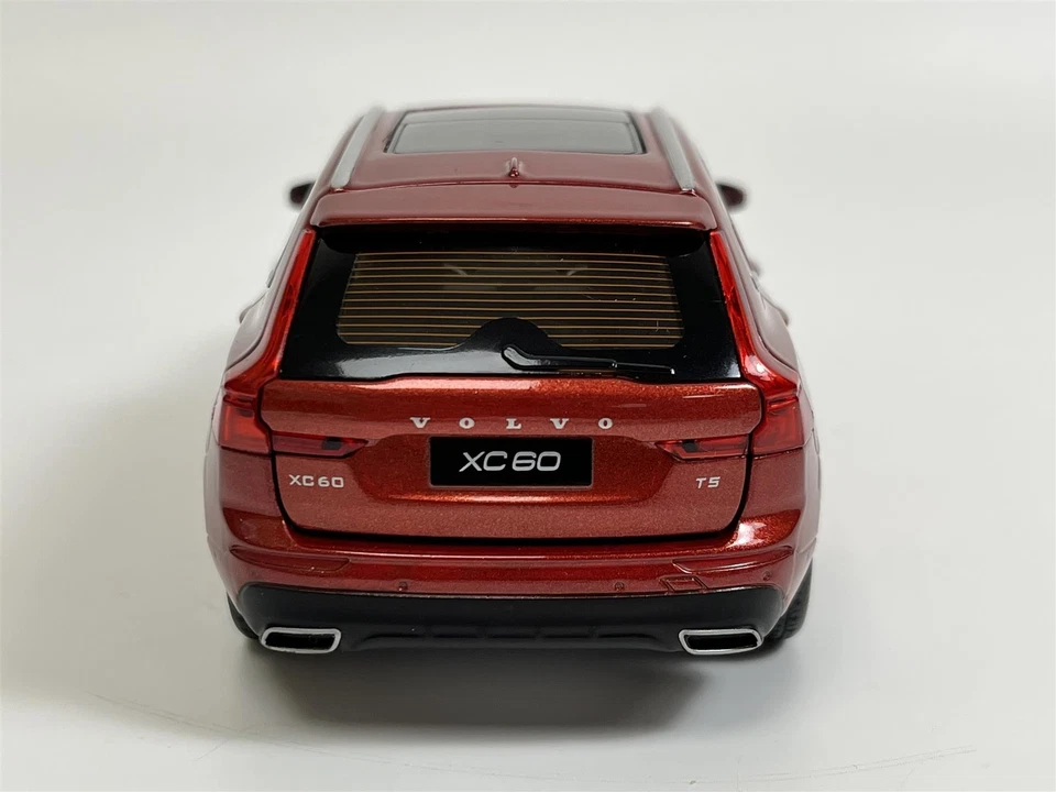 Volvo XC60 Fusion Red LHD 1:32 Scale Tayumo 32100114 - Image 4 of 4