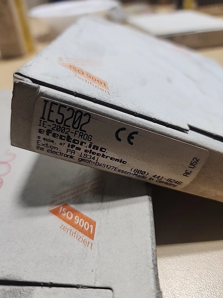 INDUCTIVE  PROX SENSOR EFEXTOR IE5202 AC IE-2002-FROG - Image 2 of 2