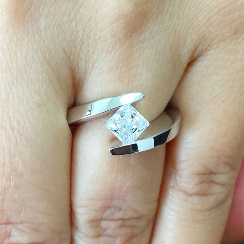 JUEGO DE TENSIÓN ANILLO DE COMPROMISO PRINCESA DE DIAMANTES DE ORO BLANCO 14K BODA NUPCIAL 1.00 - Imagen 5 de 11