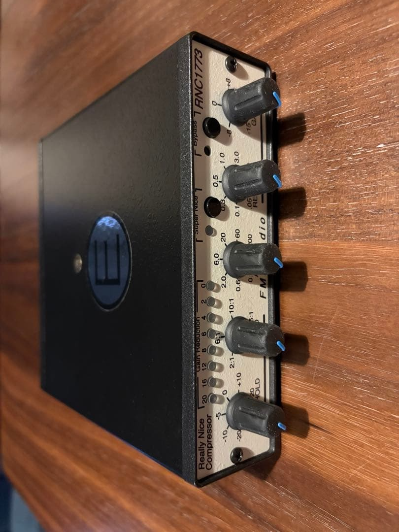 ハイクォリティ FMR Audio RNC1773E 【公式通販】