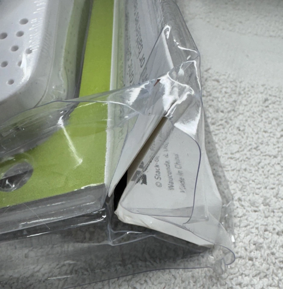 New Stack-On Rechargable Cordless Dehumidifier SPAD-1500 White Small Spaces BN15 - Image 3 of 4