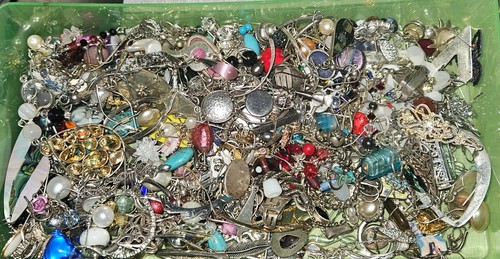 650g Sterling Silver odd single earrings - Picture 2 of 4