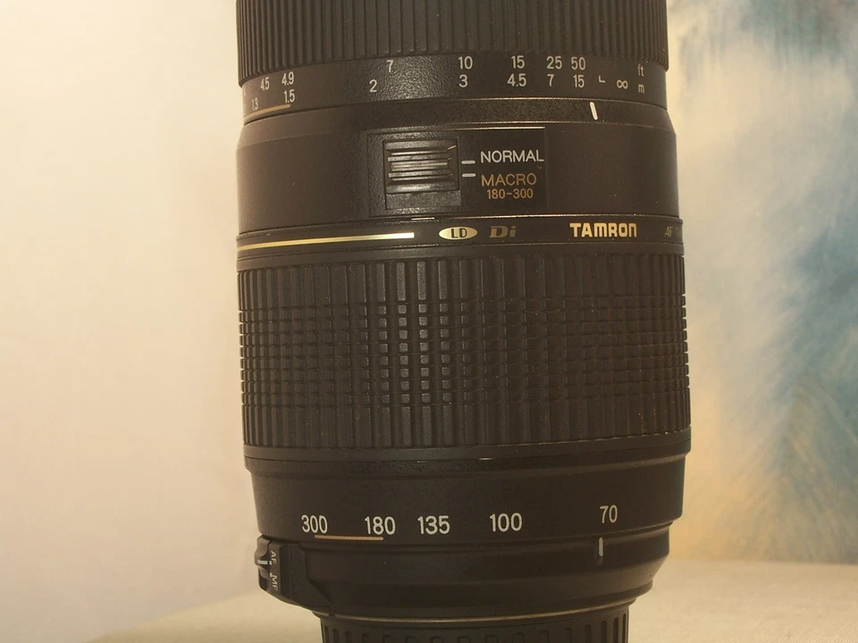 Tamron AF Lens Zoom 70-300mm F/ 4 -5.6 Macro pour nikon - Bild 3 von 4