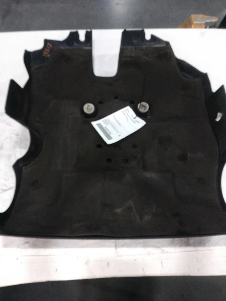 Used Engine Cover fits: 2016 Land rover Range rover sport Grade C — 第 2/4 张图片