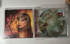 Taylor Swift The Life Of A Showgirl CD With H...