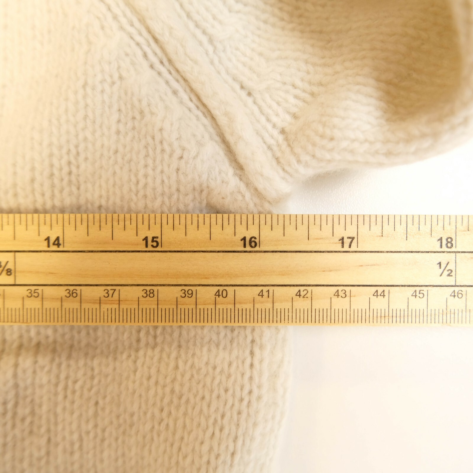 Peak Performance White Round Neck Wool Blend Swea… - image 8