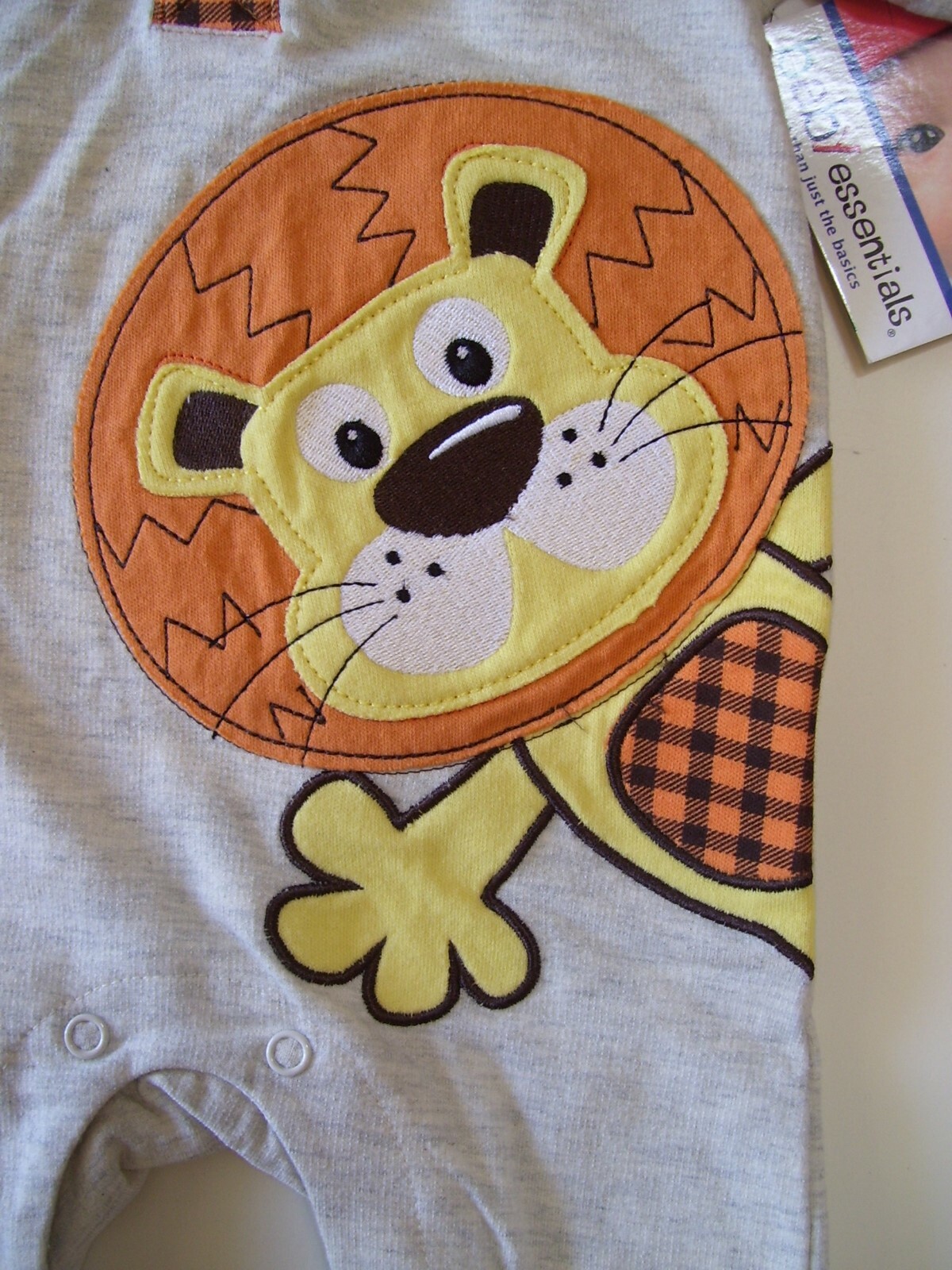 Boys Baby Essentials Lion Long Sleeve Hooded Jumpsuit Coverall Sz 9M thumbnail 2