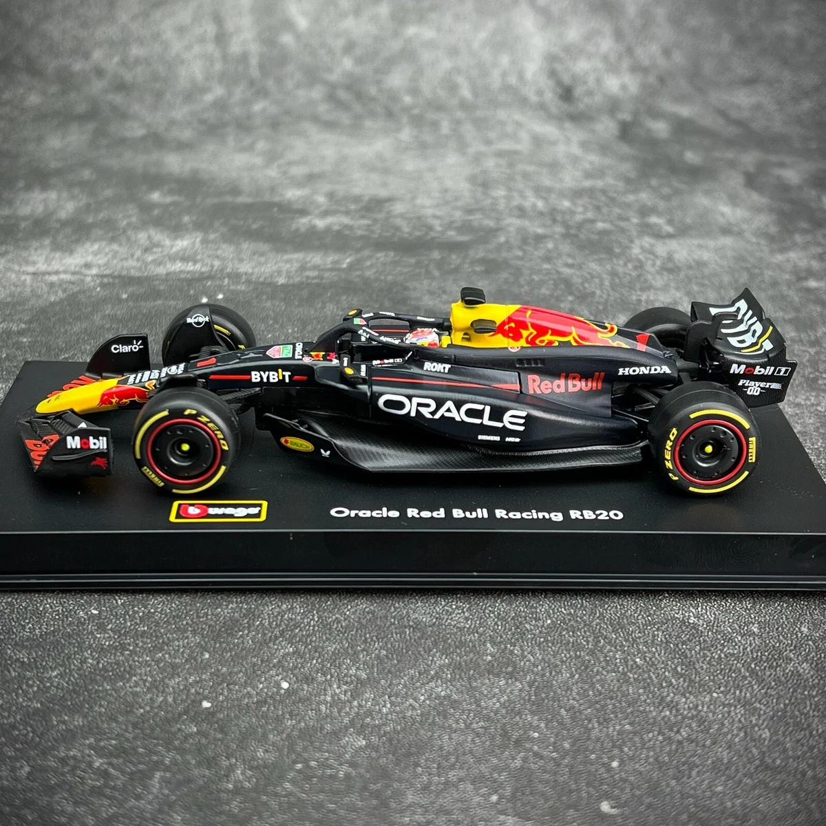 Bburago 1/43 Oracle Red Bull RB20 F1 Model 2024 #1 Max