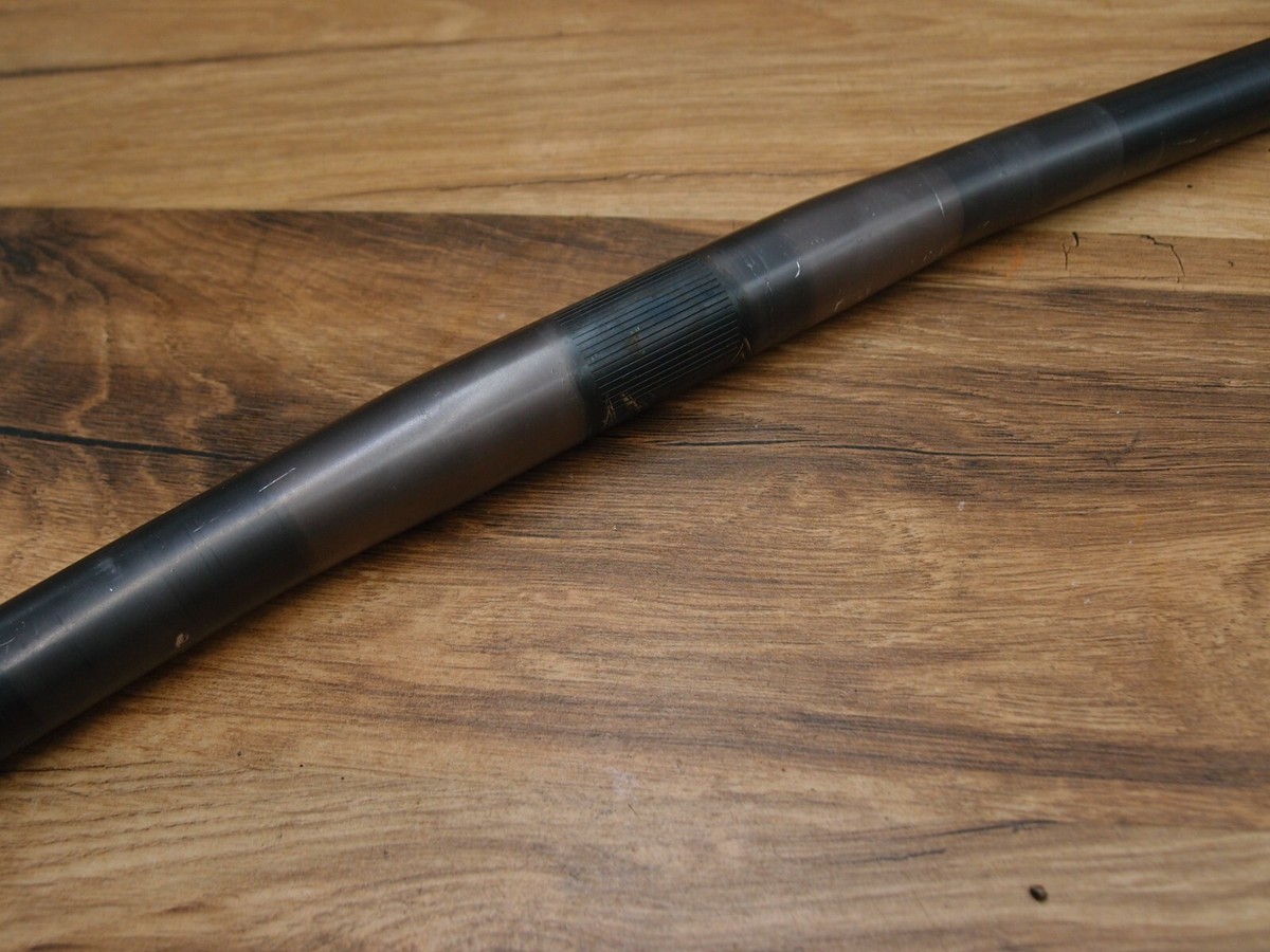 Guidon plat universel aluminium anodisé Diamètre 28 - AVDB