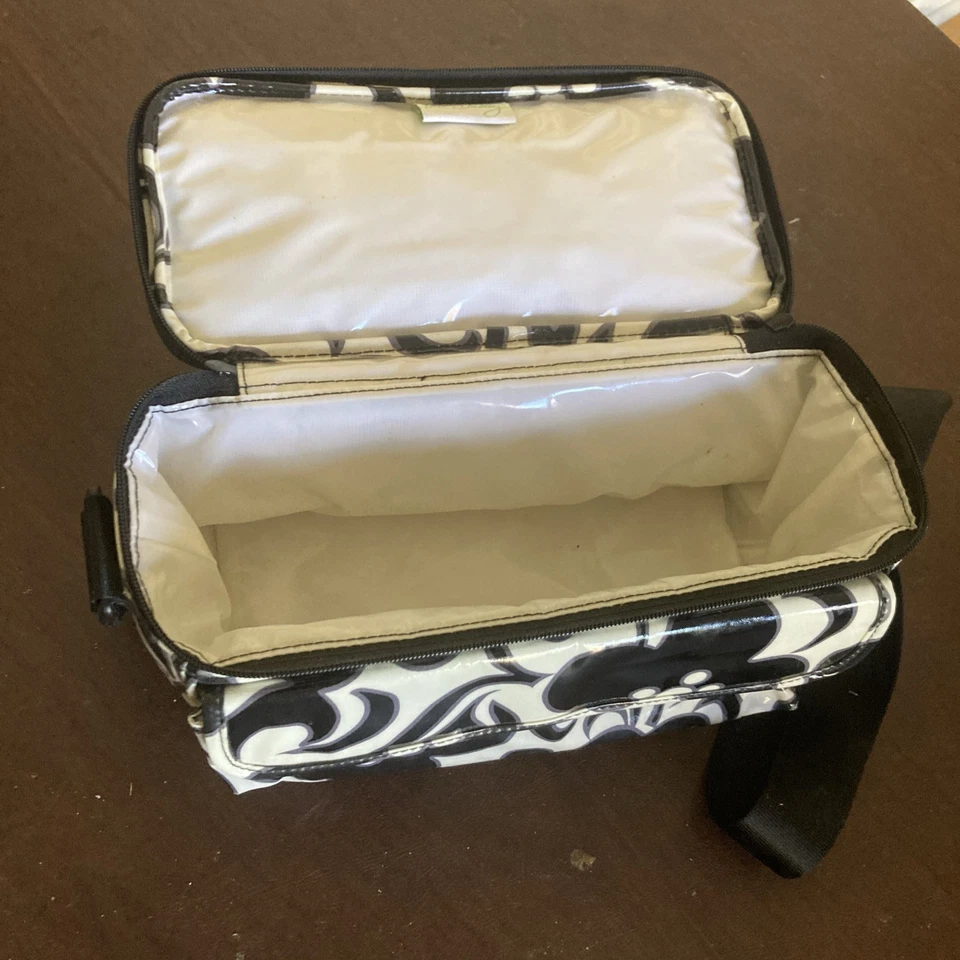 Bolsa de almuerzo Vera Bradley negra/blanca refrigerador aislado fácil limpieza bolsillos con correa Foto 2 de 4