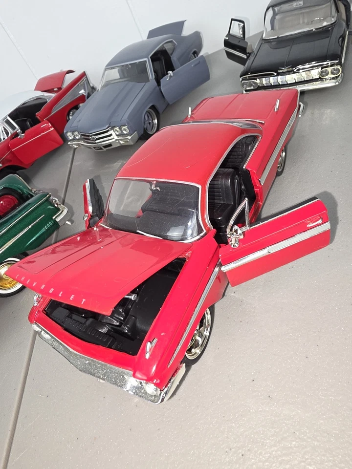 Lot of 6 cars total,  4 are made by Jada. All are Chevy's excellent condition. - Image 2 of 4