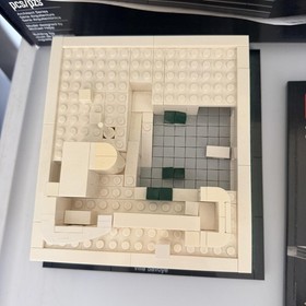 LEGO Architecture Villa Savoye 21014 Complete Built Box Manual RETIRED Set