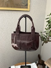 Radley London. borsa in pelle marrone scuro granulata firma Scottie cane charm R6311