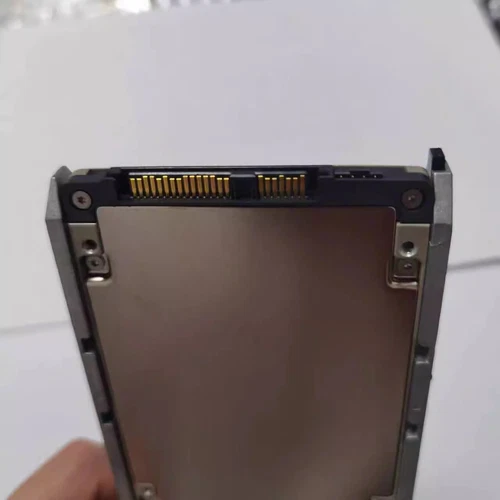 IBM 800G SAS 12G Enterprise Server 00YY017 Solid-state drive SSD - Picture 2 of 5
