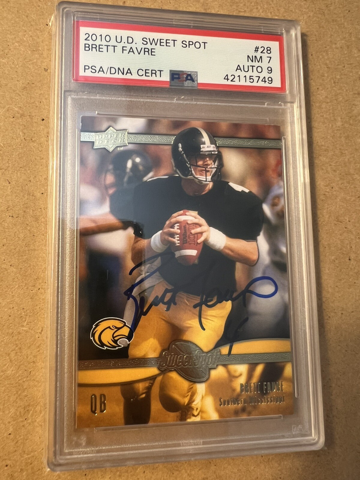 Brett Favre Autographed Signed Green Bay Packers 2010 U.D. Sweet Spot Auto Card PSA/DNA Certified College 