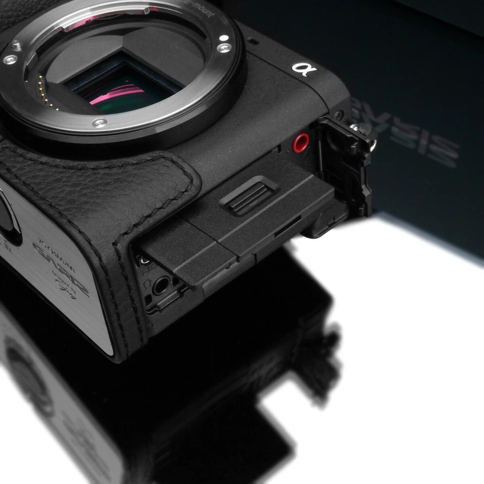 Media funda de cuero genuino Gariz XS-CHA6700BK para Sony A6700 negra Foto 3 de 4