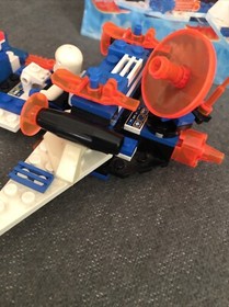 LEGO &reg; SYSTEM 6879 SPACE ICE PLANET BLIZZARD BARON * WITH FIGURE AND INSTRUCTIONS *