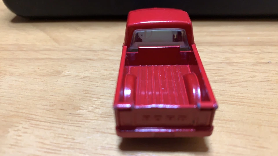 1970 VINTAGE MATCHBOX SUPERFAST #6 Ford Pickup Red & WHITE * NO REAR BED CAP - Image 4 of 4