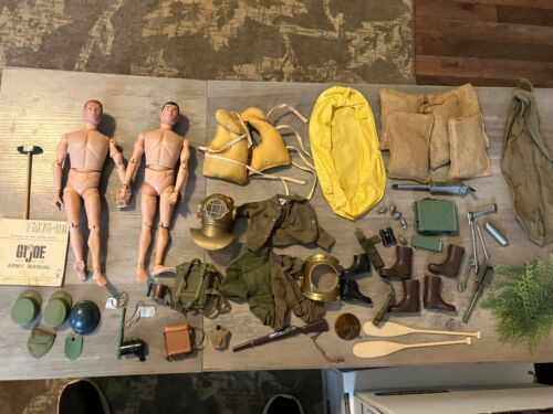 VTG 1964 GI JOE Lot Japan + Accessories Manual Dog Tag Life Jacket Helmet