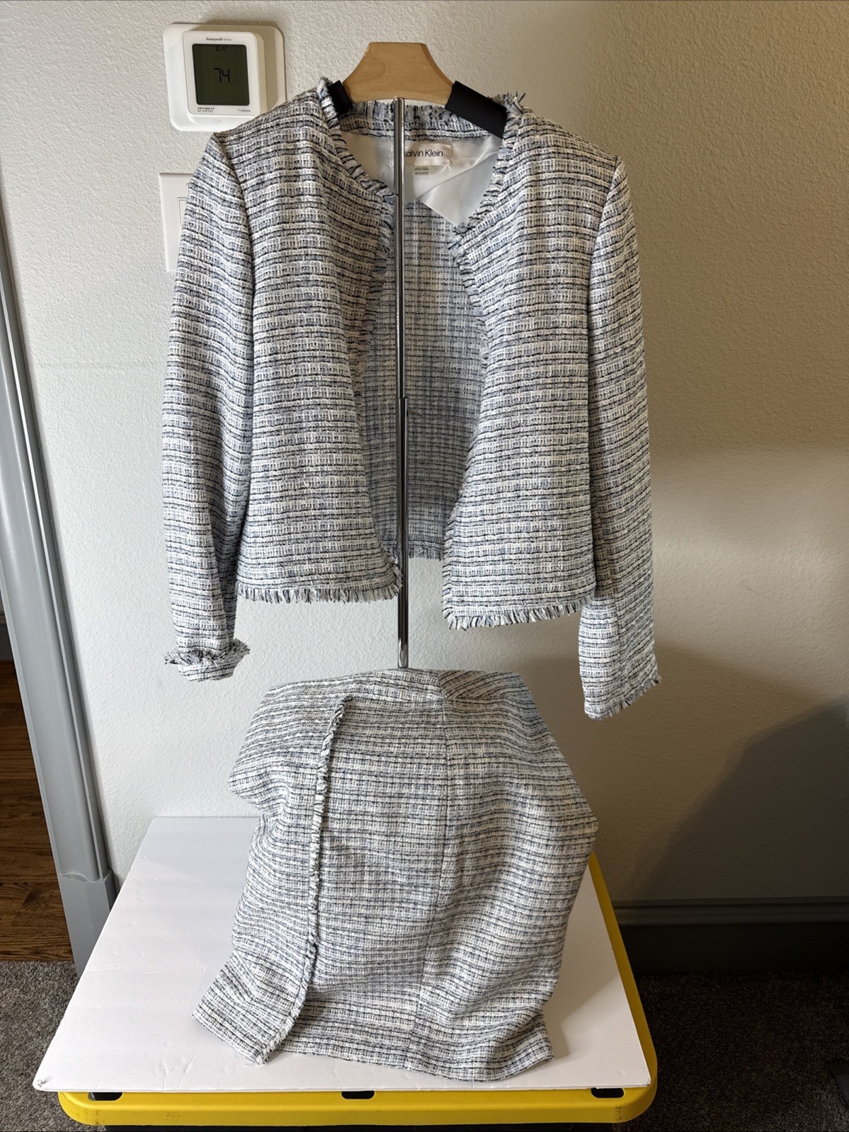 CALVIN KLEIN Women’s Blue Plaid Two Piece Suit Skirt Size 8 Jacket Size 12