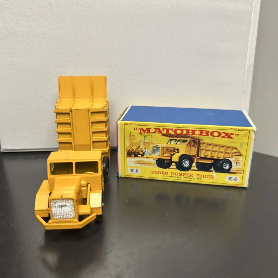 Matchbox K-5A Foden Tipper Truck yellow RED plastic wheels near mint / boxed - Image 2 of 4