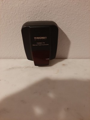 Yongnuo YN 560-TX Flash Trigger