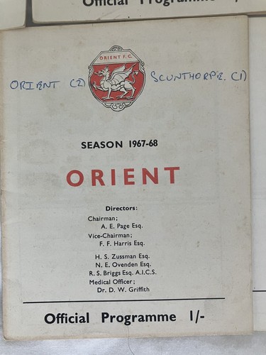 7 LEYTON ORIENT PROGRAMMES FROM 1967-68 ~ ALL LISTED BELOW - Picture 6 of 8