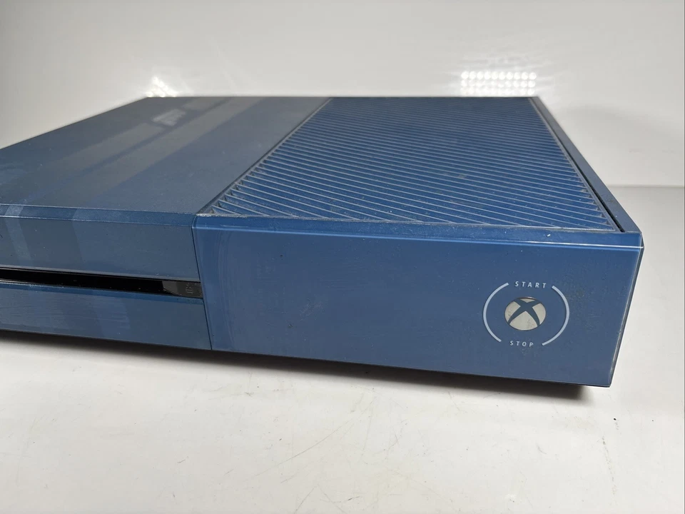 Xbox One 1TB Edición Forza - UNIDAD SOLAMENTE - Probado Funciona - Imagen 3 de 4