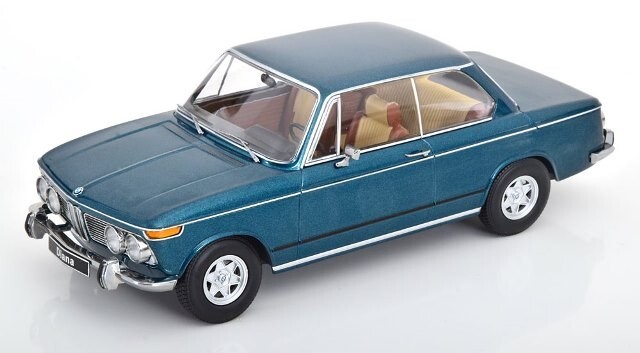 KKDC181313 KK scale 1:18 BMW 2002 ti Diana 1970 Turquoise metallic