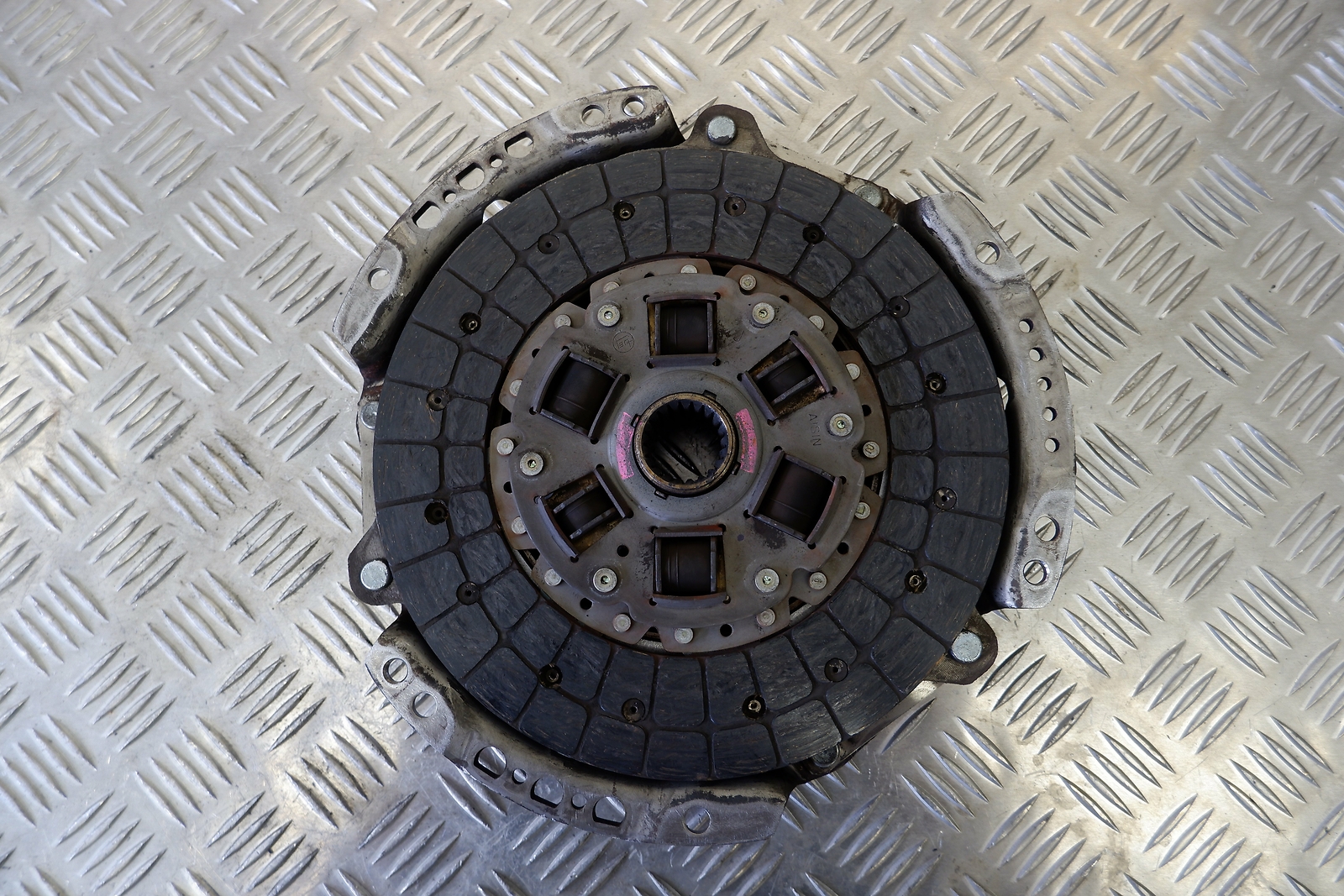 TOYOTA AVENSIS VERSO 2004 2.0PETROL CLUTCH PRESSURE PLATE DISC  