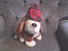 Dakin Basset Hound Dog 1978 Red Plaid Hat plush