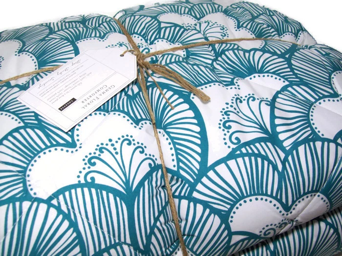 Pottery Barn Teen Aqua Gemma Floral Reversible Super Pouf Full Queen Comforter - Image 2 of 4
