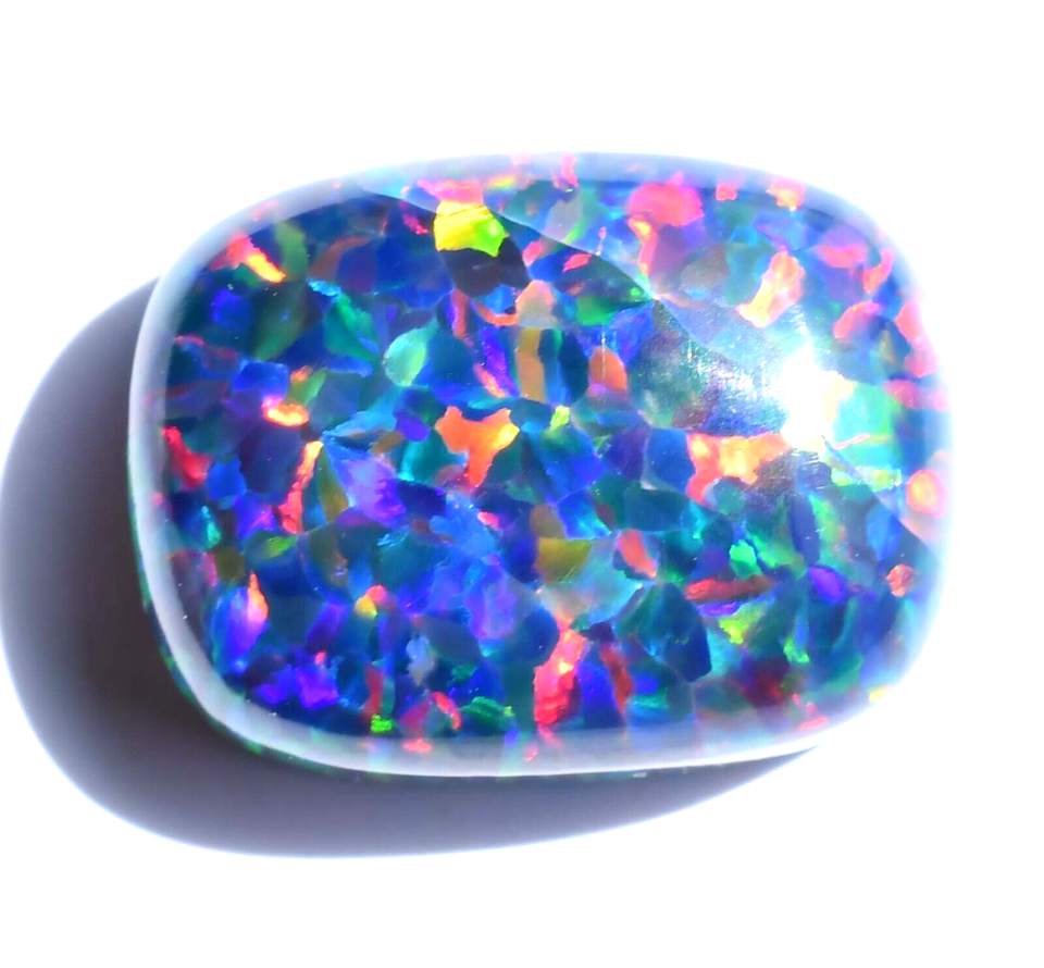RARE !! OPALE NOIRE ET MULTICOLORE D'ETHIOPIE : 6.8 mm x 6.5