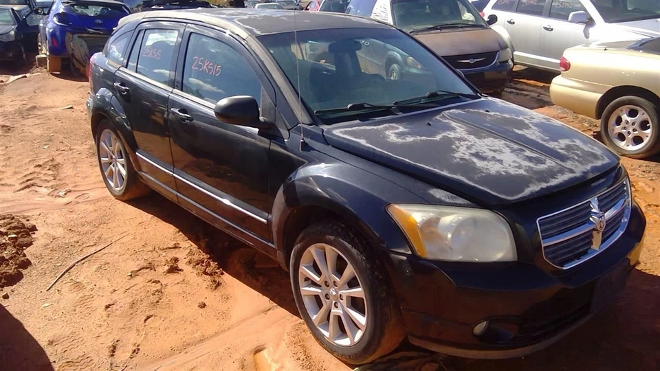 Luz de freno de montaje alto Calibre 2010 261637 Foto 2 de 4