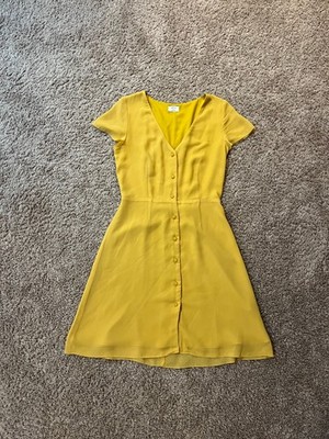 Aritzia Wilfred Nazaire Dress Women's 00 Button Up Yellow Short Sleeve V-Neck