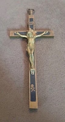 Vintage Crucifix Wall Cross Wood Metal Catholic Skull Memento Mori Decor