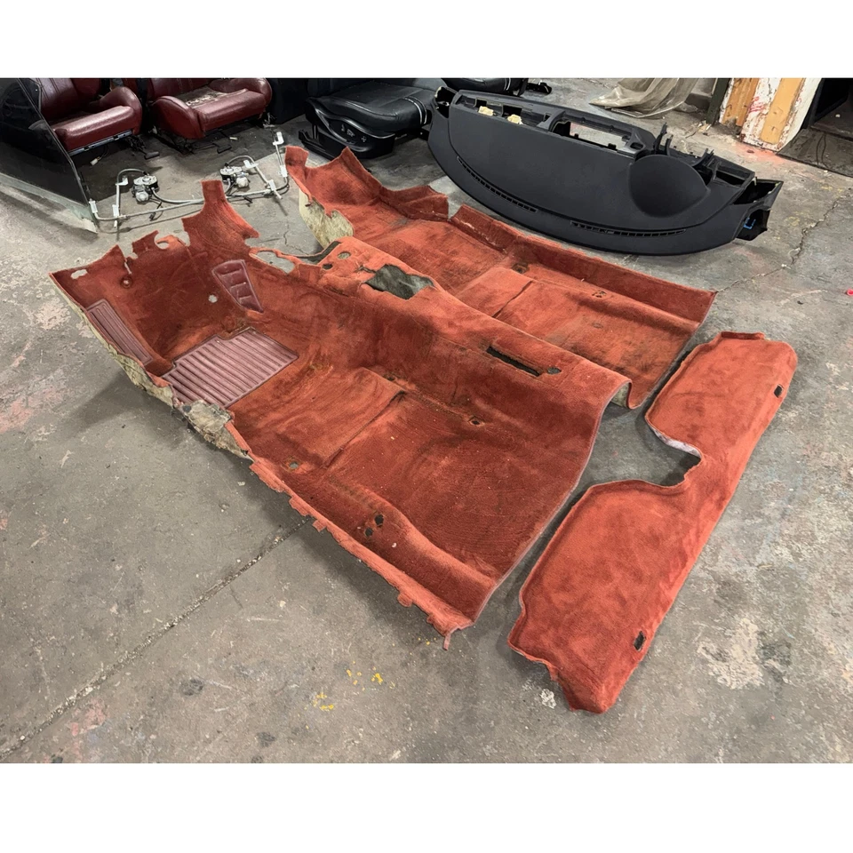 1988-1991 BMW E30 325ix купе заводской напольное покрытие ковер комплект кардинальный красный OEM - Изображение 2 из 4