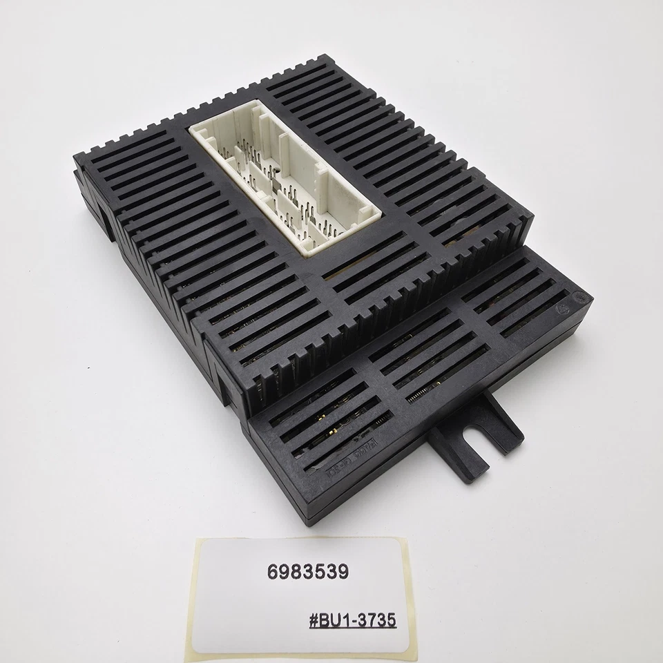 2004-2007 BMW E60 Light Control Module (LCM) 6983539 - Image 4 of 4