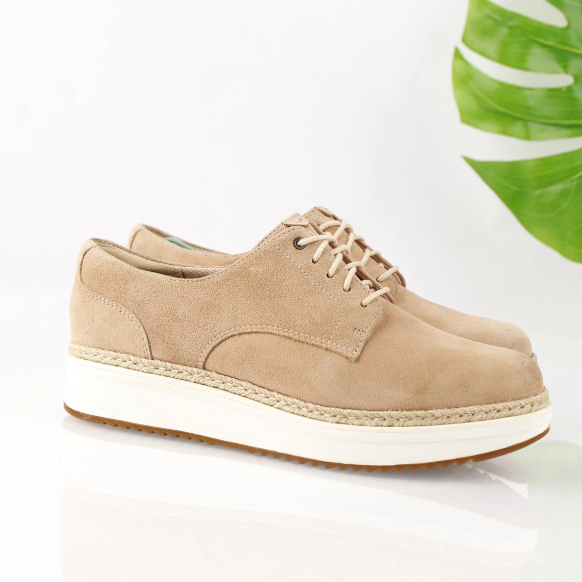 Clarks Artisan Suede Leather Oxfords Size 10M Amazon.com | Clarks Women main image 4
