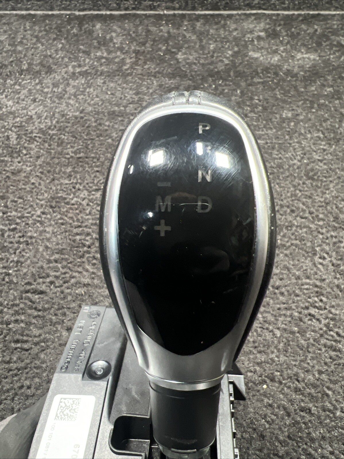 2017 Maserati Ghibli Gear Shifter Selector W/ Knob OEM 6700317400