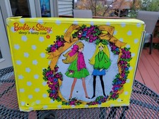 Vintage 1969 Mattel Barbie  Stacey Sleep 'n Keep Case w/ Vintage Hairbrush 