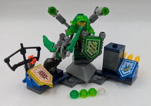 LEGO NEXO KNIGHTS: Ultimate Aaron (70332)